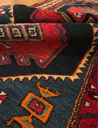 Alfombra persa lana azul y roja