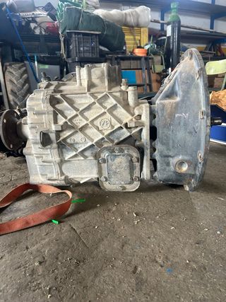 Caja de cambios Nissan Ebro