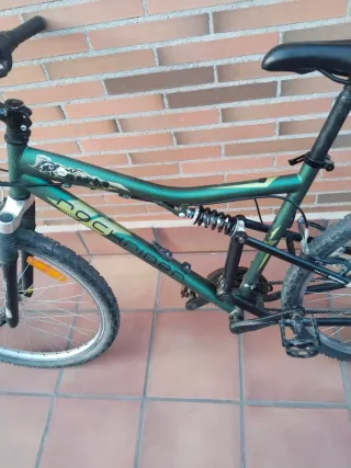 Bicicleta Montaña Doble Suspensión Verde