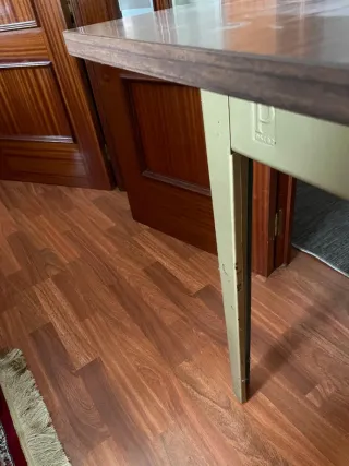 Mesa plegable y extensible madera