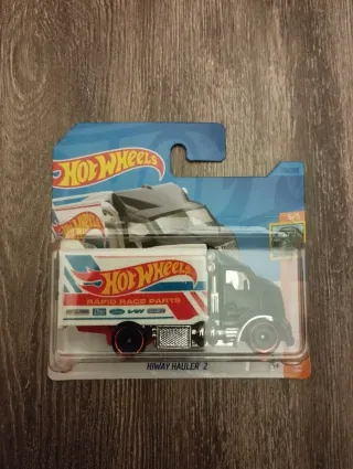 Camión Hot Wheels Hiway Hauler 2