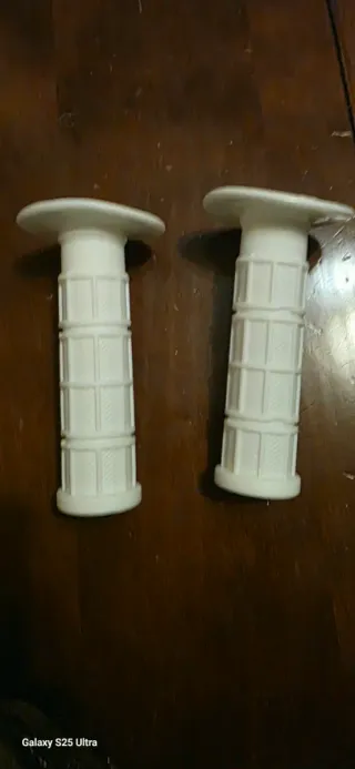 Puños tipo Monty Blancos Nuevos a estrenar