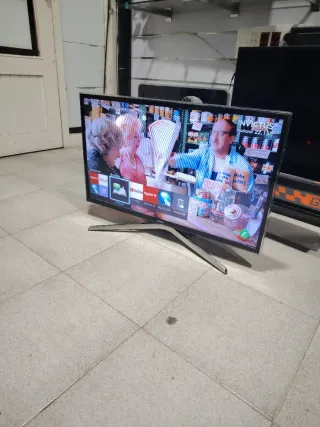 Televisión Samsung Negra
