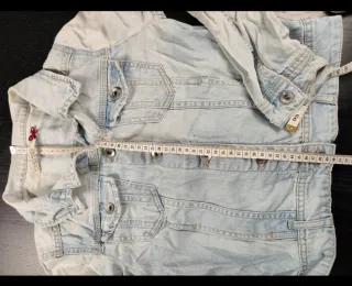 Cazadora vaquera Stradivarius Talla M