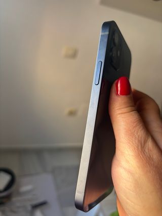 iPhone 12 Negro Impecable, siempre con protectores