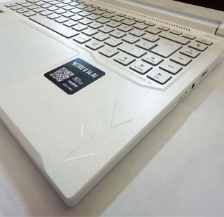 Acer Nitro V14 Laptop 32gb RAM RTX5060 1TB SSD