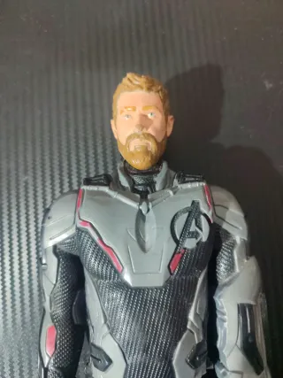 Figura Thor Vengadores Endgame