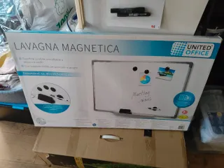 Pizarra Blanca Magnética United Office 90x58.5cm