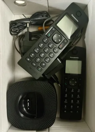 Teléfonos Inalámbricos Panasonic Negro KX-TGC31