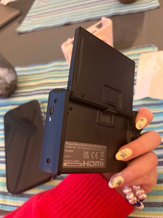 Cámara Digital Canon SX740hs