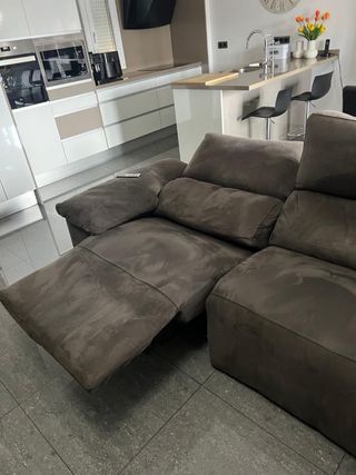 Sofá reclinable eléctrico con chaiselong