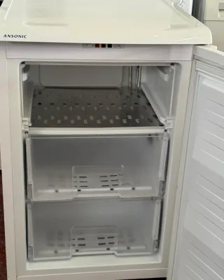 Congelador Ansonic blanco