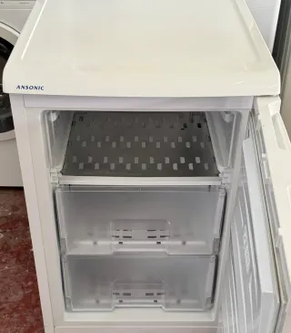 Congelador Ansonic blanco