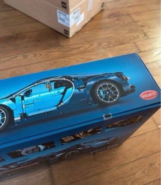LEGO Technic Bugatti Chiron Sellado