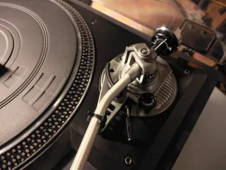 Giradischi broadcast revisionato Sherwood pm-8550