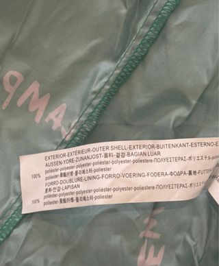 Chubasquero Zara Verde Estampado 12 Años