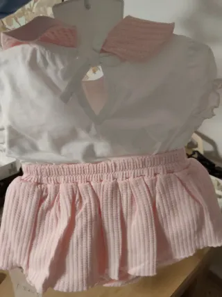 Conjunto bebé blanco y rosa