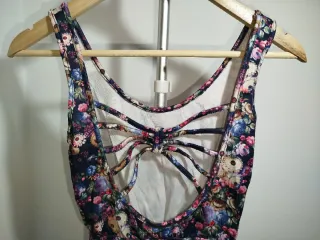 Vestido flores tirantes Talla XS/S Elástico