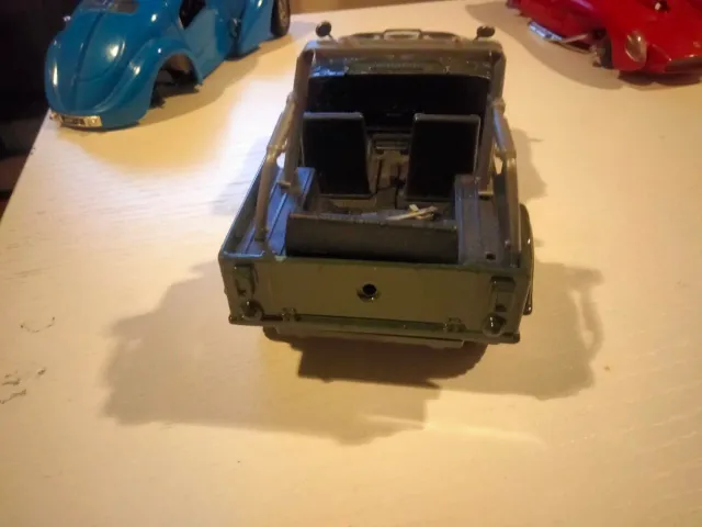 Coches a escala 1/24 para piezas