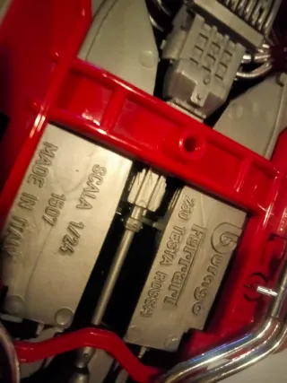 Macchine in scala 1/24 per parti