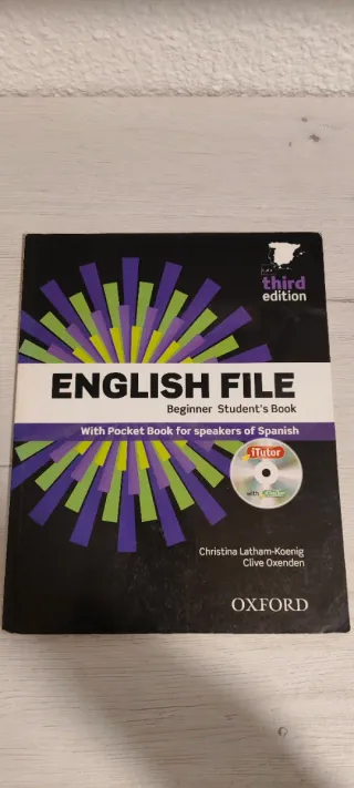 English File 3rd Edition Beginner Student's Boo...