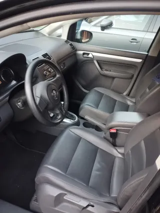 Volkswagen Touran 2015