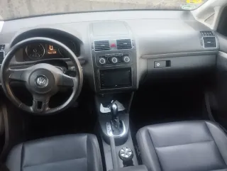 Volkswagen Touran 2015