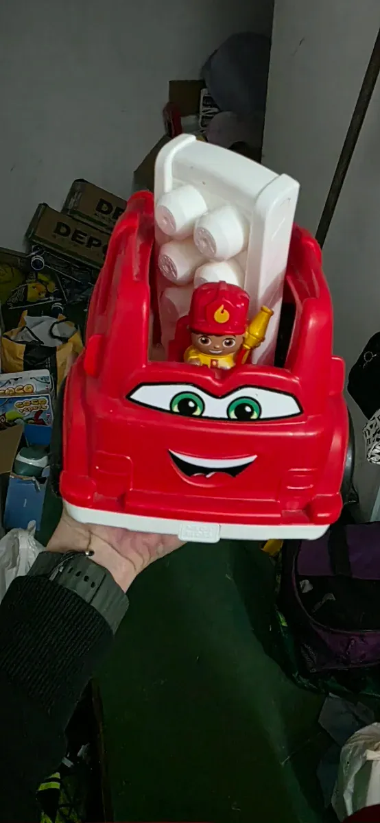 Lote de coches y vehículos de juguete