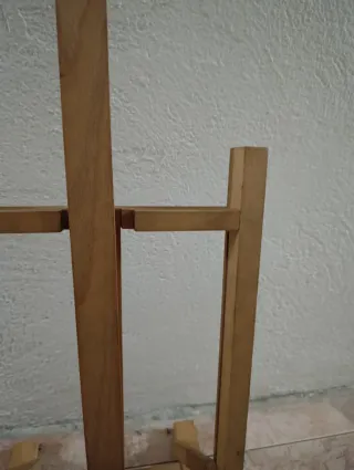 Caballete de madera para pintar