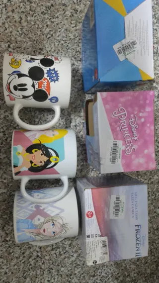 Tazas Disney: Mickey, Frozen, Princesas. 6€