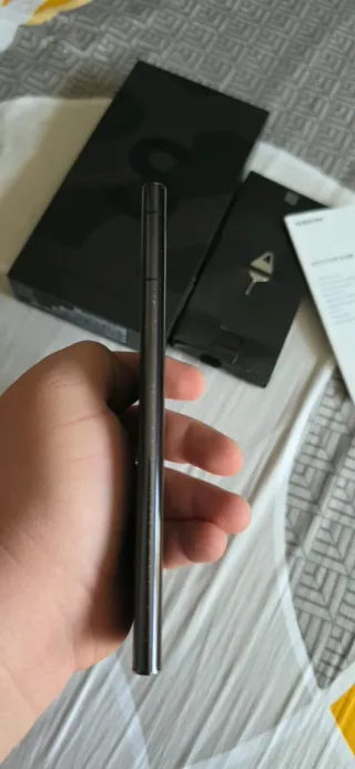 Samsung S22 Ultra Caja y Accesorios