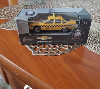 Se venden 13 coches súper 7 y súper 9 1:60