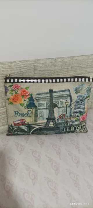 Bolso Paris tipo carpeta espacioso