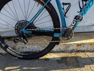 Bici Montaña Carbono Megamo, suspensión RochochSip