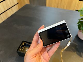 Cámara abatible Samsung Blanca