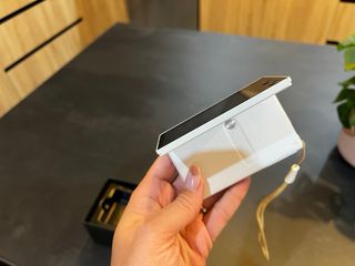 Cámara abatible Samsung Blanca