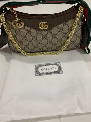 Bolso Gucci Marrón GG Cadena Dorada