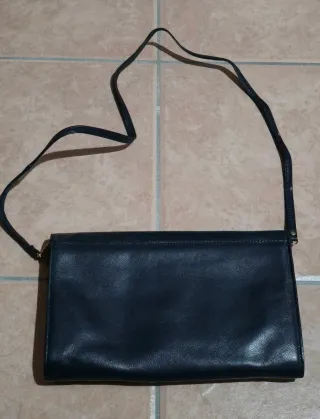 Borsetta vera pelle nera con fiocco