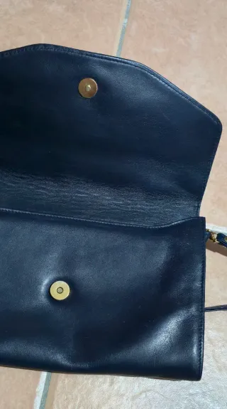 Borsetta vera pelle nera con fiocco