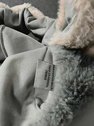 Copricasco peluche lupo