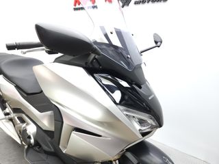 HONDA FORZA 750 2022 3683 kms.