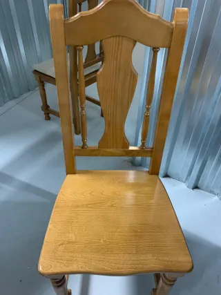 Mesa comedor castaño macizo + 6 sillas