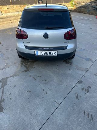 Volkswagen Golf 2005