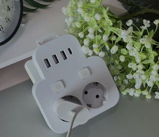 Enchufe 6 en 1 portátil