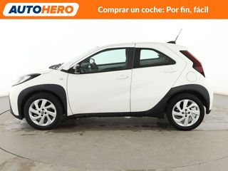 Toyota Aygo X Cross 1.0 Play