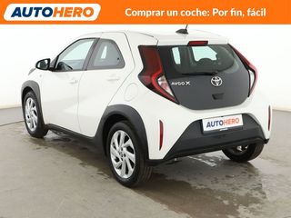 Toyota Aygo X Cross 1.0 Play