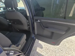UNICO PROPIETARIO - VOLKSWAGEN TOURAN 2.0 TDI 140