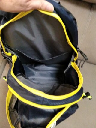 Mochila Aishanlang 35L Azul y Amarillo