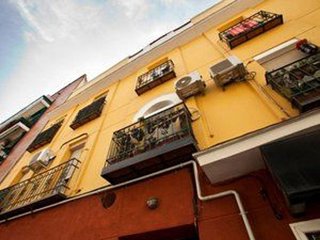 Piso en venta en Numancia en Madrid