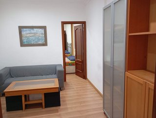 Piso en venta en Numancia en Madrid